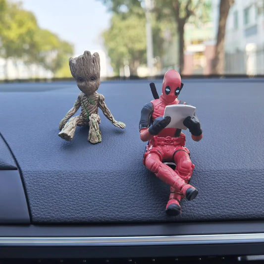 Mini Groot Reading Figurine – Desktop Ornament & Car Decoration Model
